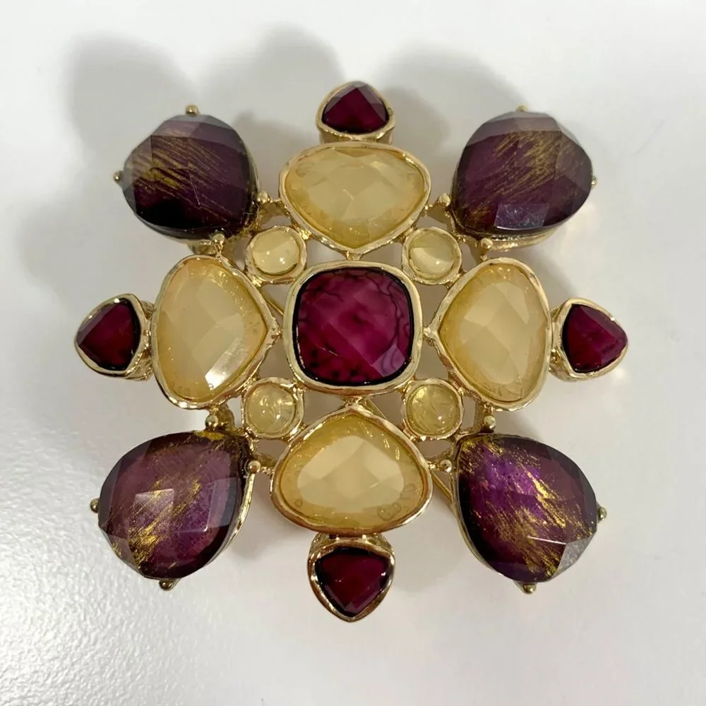 Vintage-Inspired Gold & Gemstone Costume Jewelry Pin Brooch w/ Matching Earrings